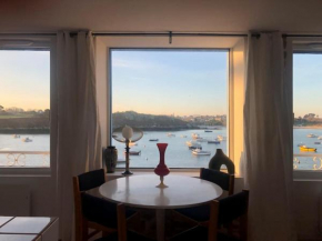 Vue imprenable sur le port